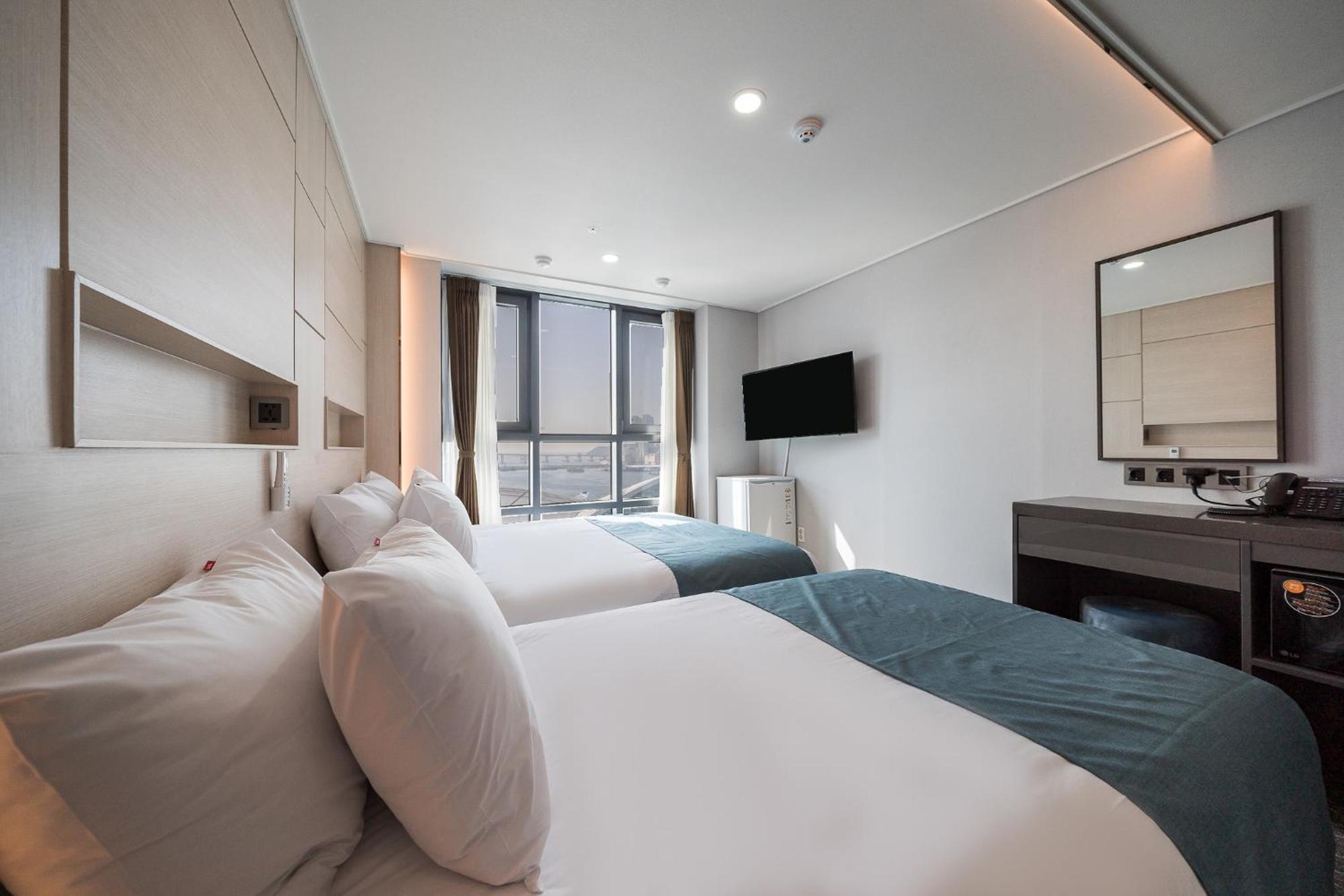 Griffinbay Hotel Busan Exterior photo