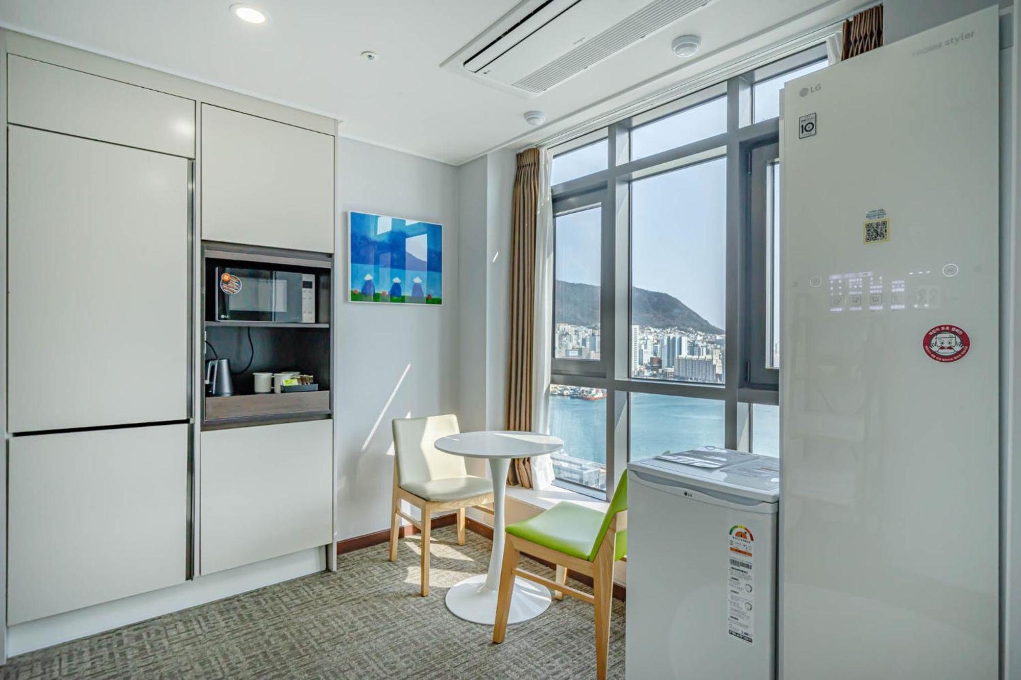Griffinbay Hotel Busan Exterior photo
