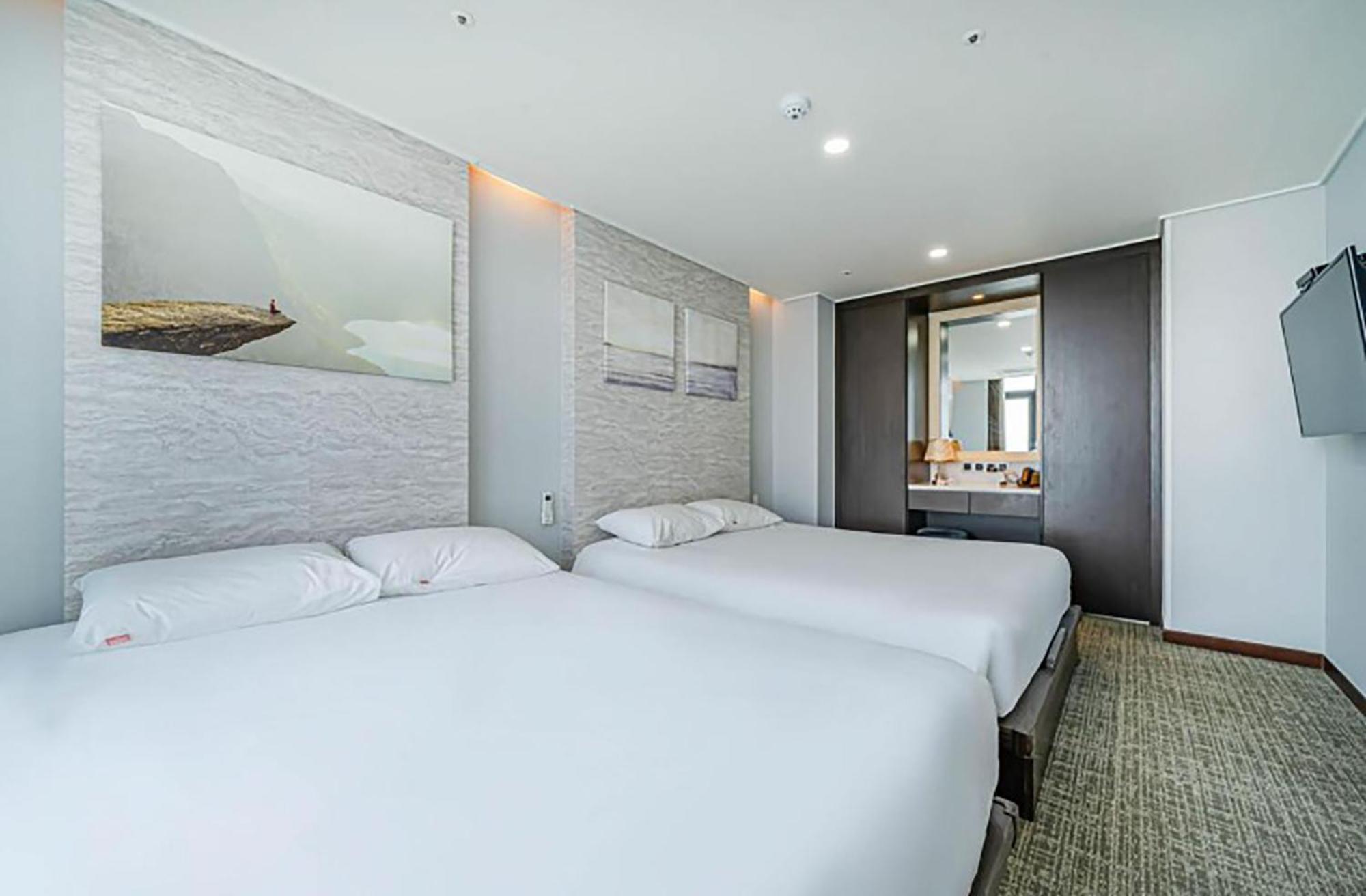Griffinbay Hotel Busan Exterior photo